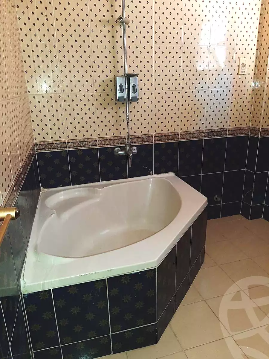 https://aqarmap.com.eg/ar/listing/7044726-for-sale-cairo-el-mohandesen
