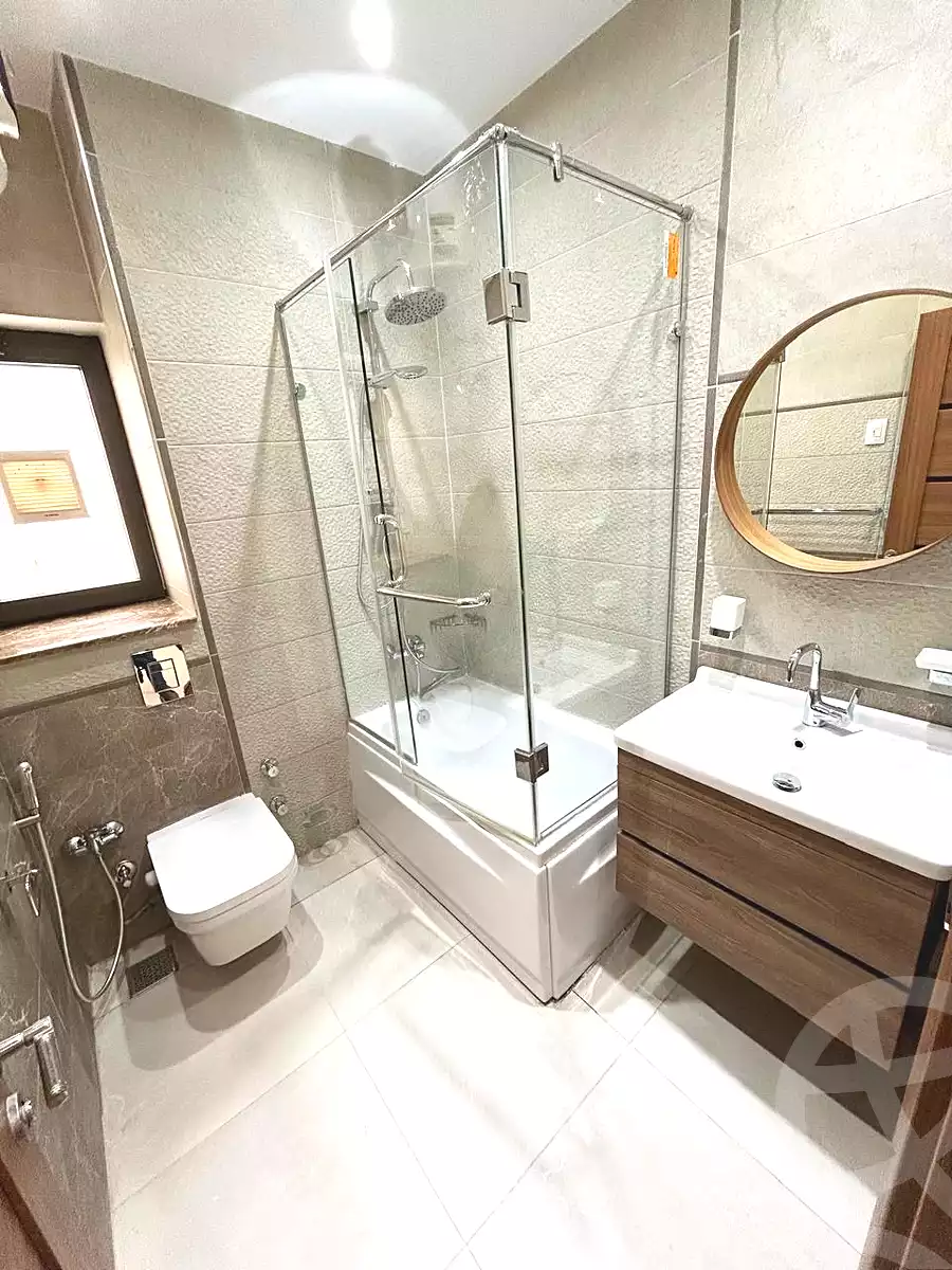https://aqarmap.com.eg/en/listing/7045031-for-rent-cairo-new-cairo-compounds-lakeview-residence