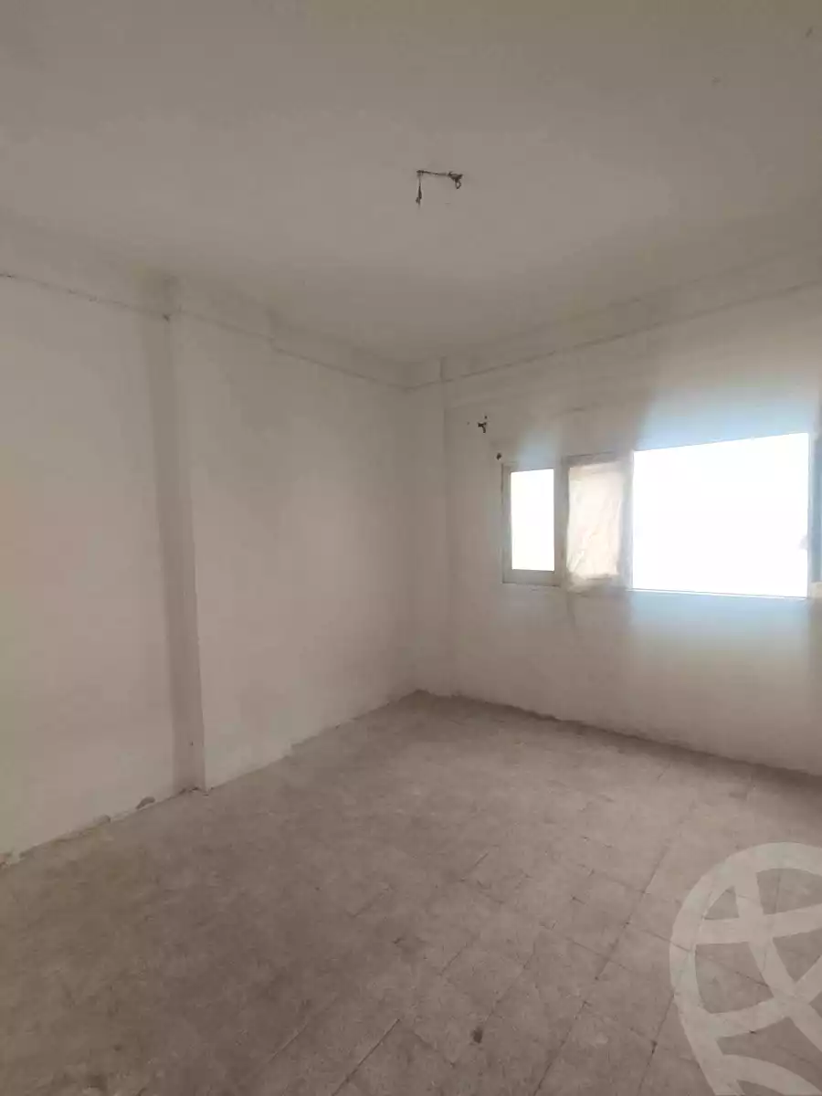 https://aqarmap.com.eg/ar/listing/7045266-for-sale-alexandria-al-agamy-lbytsh-ain-shams-st