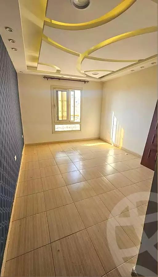 https://aqarmap.com.eg/en/listing/7045295-for-rent-alexandria-shds