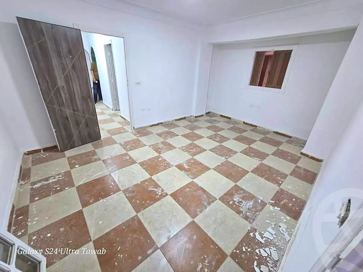 https://aqarmap.com.eg/ar/listing/7045350-for-rent-alexandria-al-agamy-el-hanouvel