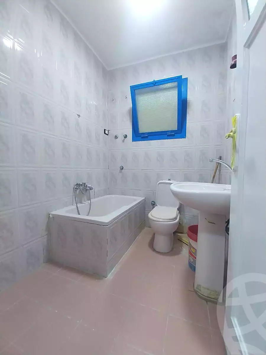 https://aqarmap.com.eg/ar/listing/7045792-for-sale-alexandria-al-agamy-shataa-el-nakheel