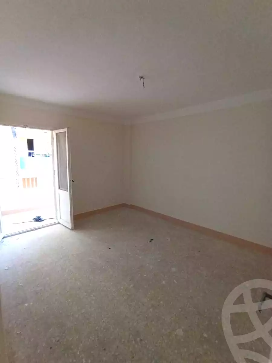 https://aqarmap.com.eg/ar/listing/7045844-for-sale-alexandria-al-agamy-el-hanouvel-el-zahraa-city-st