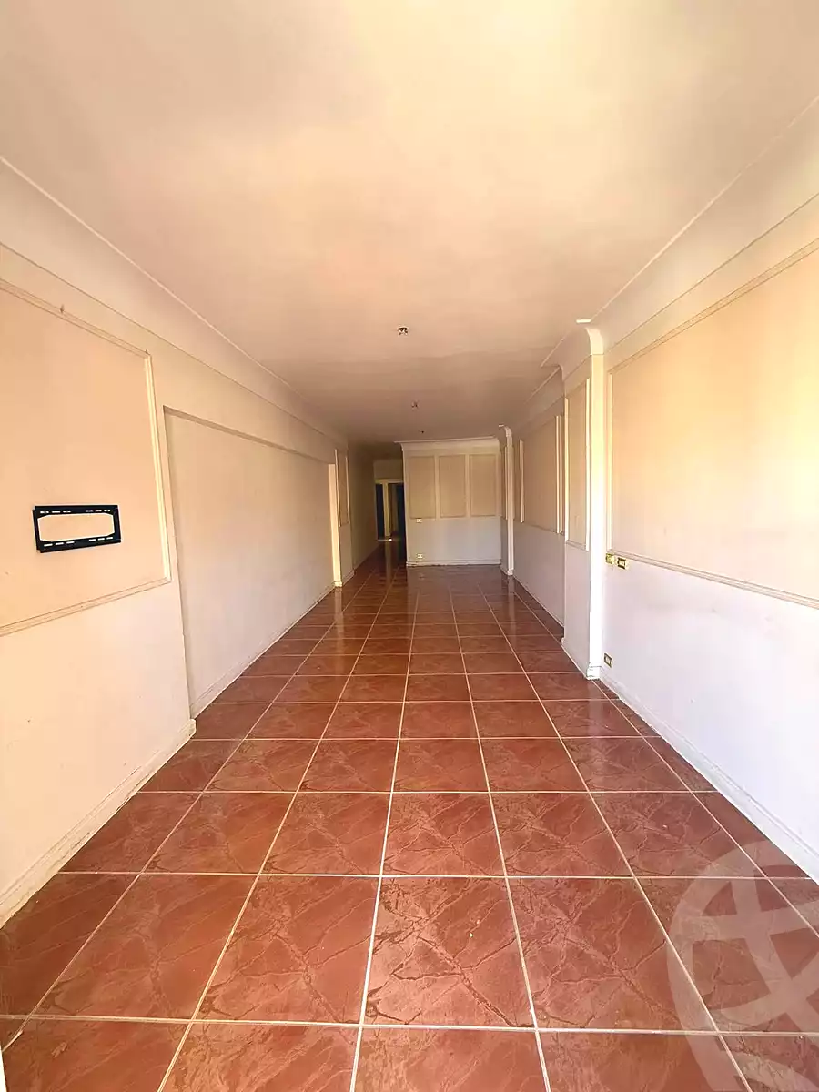 https://aqarmap.com.eg/ar/listing/7045876-for-sale-alexandria-sydy-bshr-sydy-bshr-bhry-abd-el-salam-aref-st