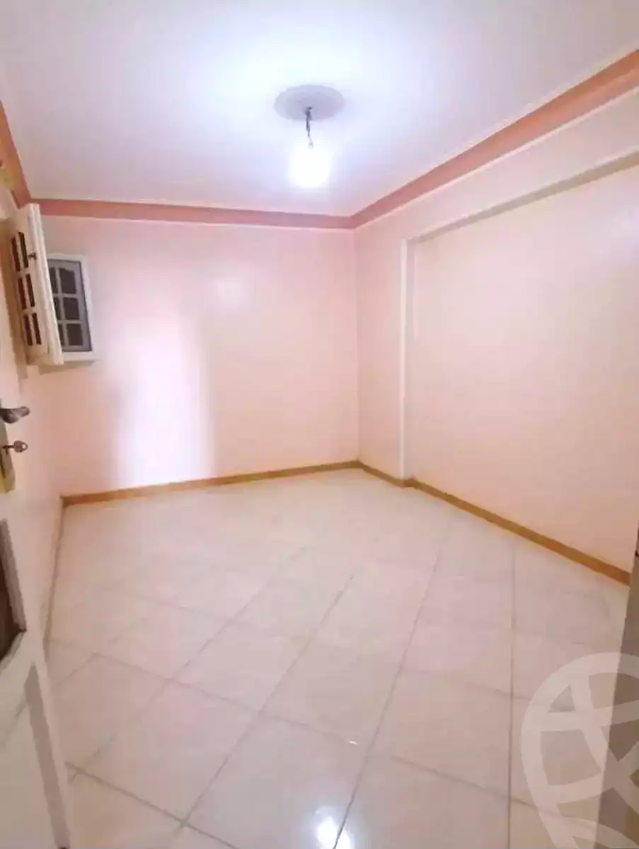 https://aqarmap.com.eg/ar/listing/7045882-for-rent-alexandria-el-asafra-l-sfr-bhry