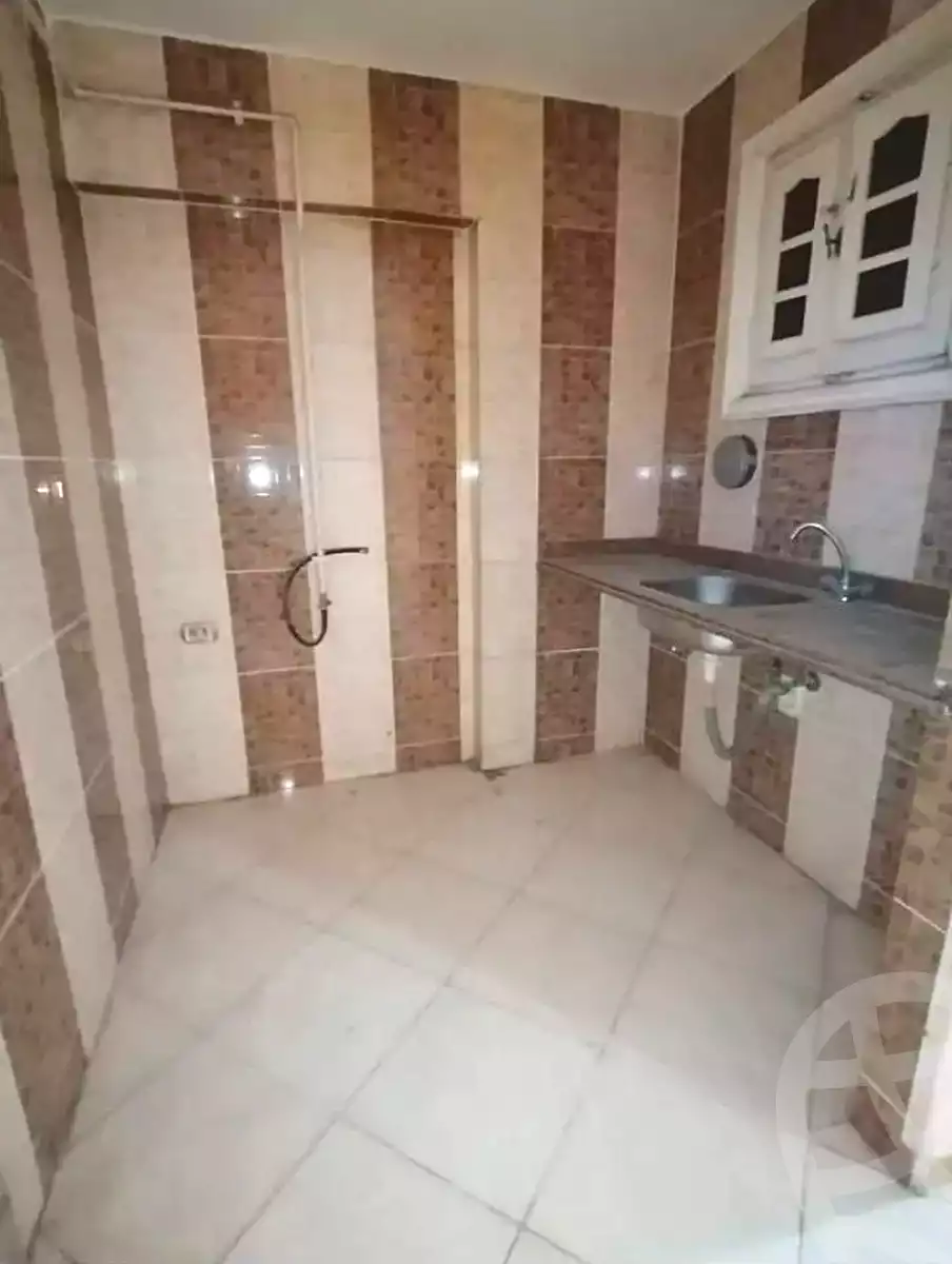 https://aqarmap.com.eg/ar/listing/7045882-for-rent-alexandria-el-asafra-l-sfr-bhry