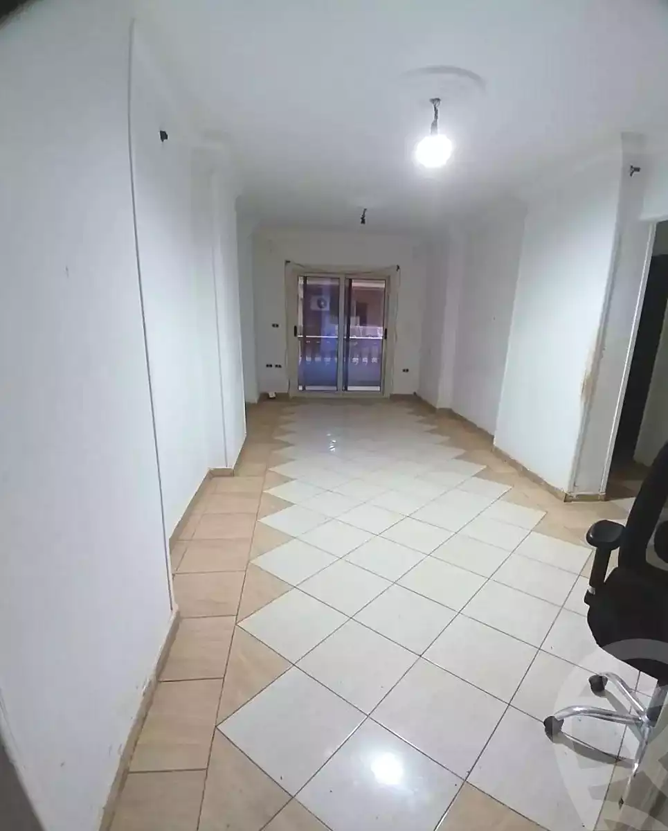 https://aqarmap.com.eg/ar/listing/7045939-for-rent-alexandria-el-asafra-l-sfr-bhry