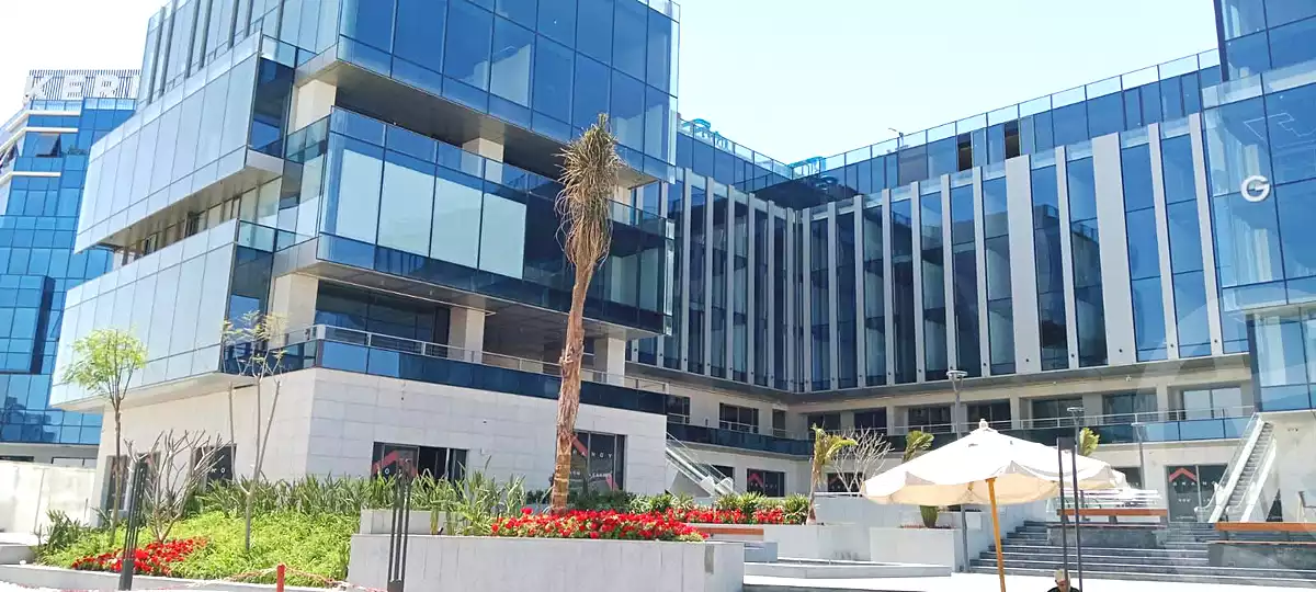 https://aqarmap.com.eg/ar/listing/7045951-for-rent-cairo-new-cairo-90th-street-northern-90th-street