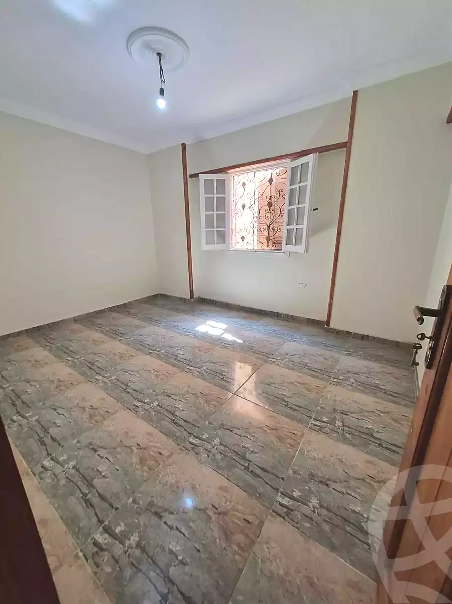 https://aqarmap.com.eg/en/listing/7046163-for-sale-alexandria-lsywf-gamila-abu-herid-st