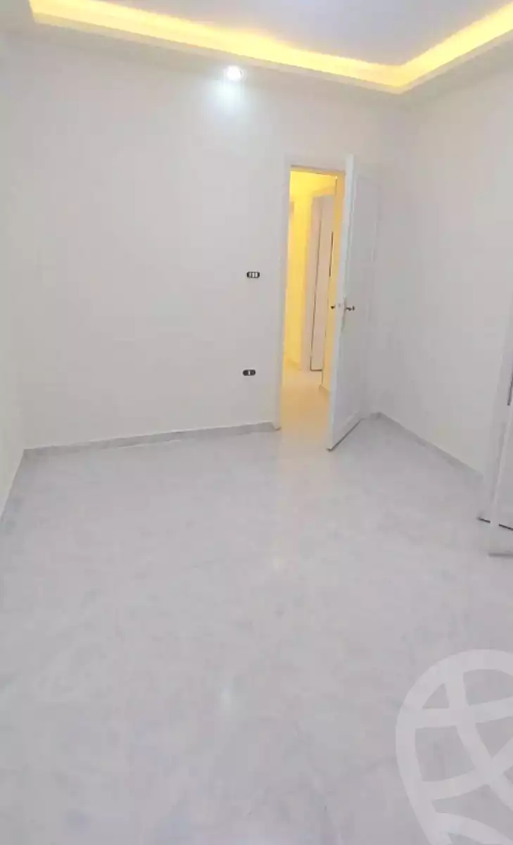 https://aqarmap.com.eg/ar/listing/7046400-for-sale-alexandria-al-agamy-shataa-el-nakheel