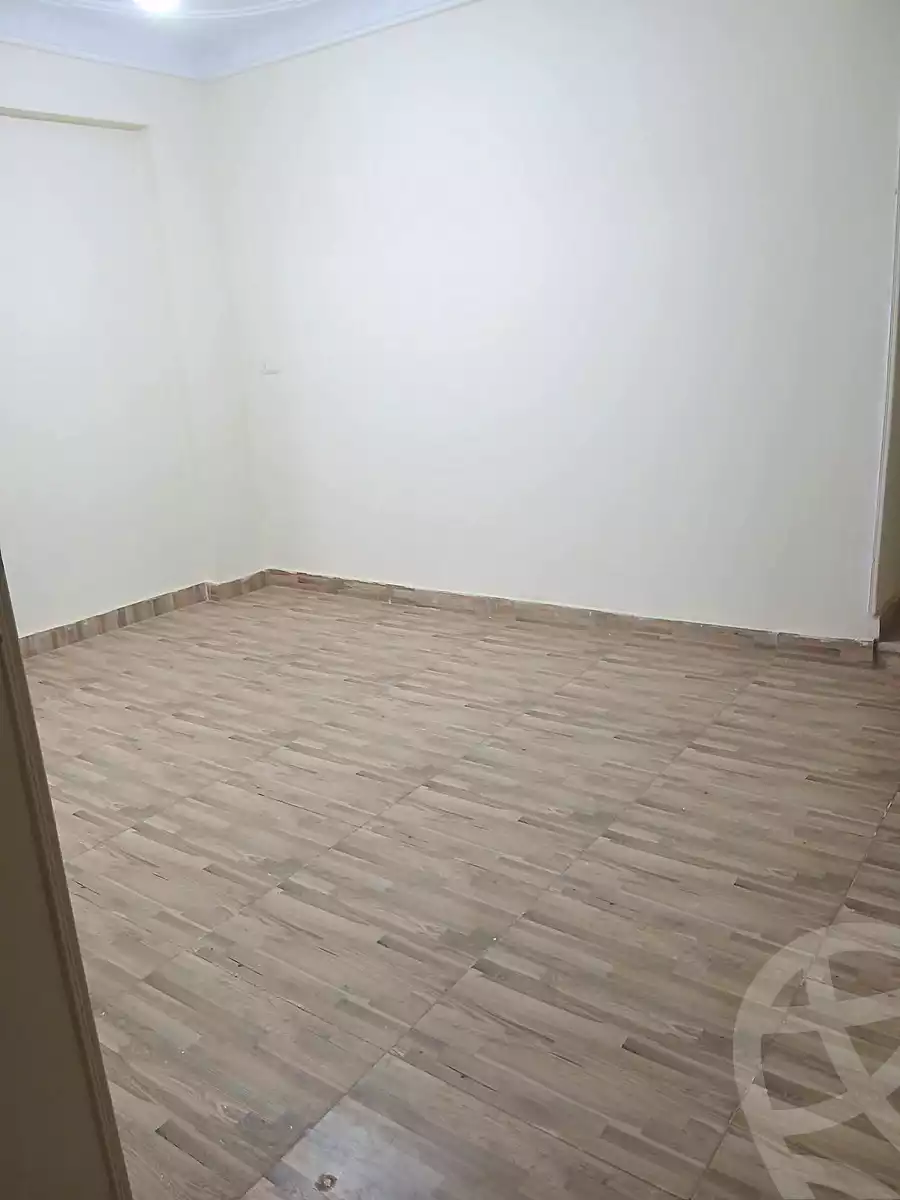 https://aqarmap.com.eg/ar/listing/7046917-for-sale-alexandria-miami-iskandar-ibrahim-st