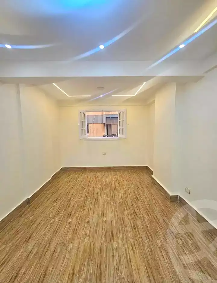 https://aqarmap.com.eg/en/listing/7047033-for-sale-alexandria-miami-mahmoud-el-isawy-st