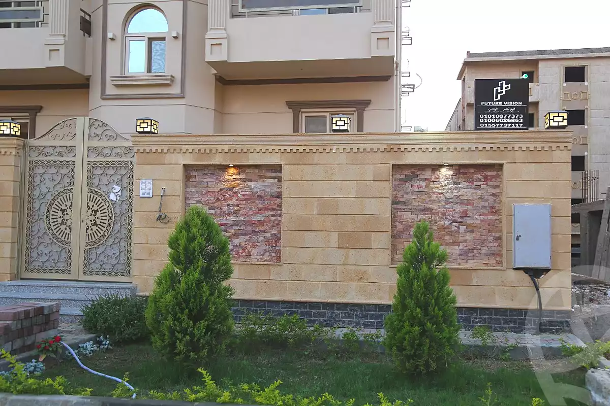 https://aqarmap.com.eg/ar/listing/7047130-for-sale-cairo-6th-of-october-el-tawsaat-el-shamalya-hy-2000-qt