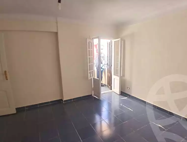 https://aqarmap.com.eg/ar/listing/7047124-for-sale-alexandria-lsywf-city-light-mall