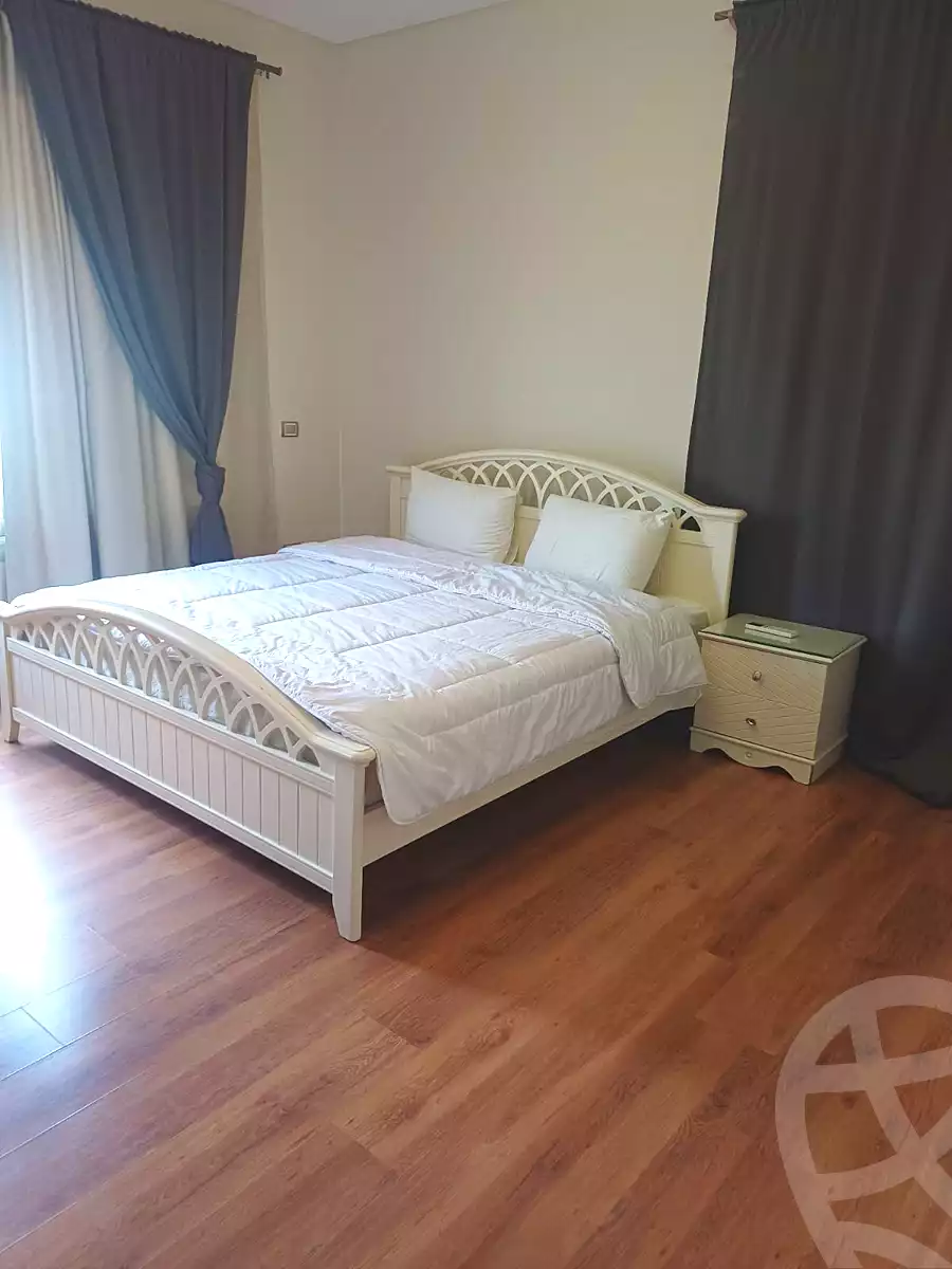 https://aqarmap.com.eg/ar/listing/7047193-for-rent-cairo-new-cairo-compounds-kmbwnd-fyldj-jyt-blm-hylz