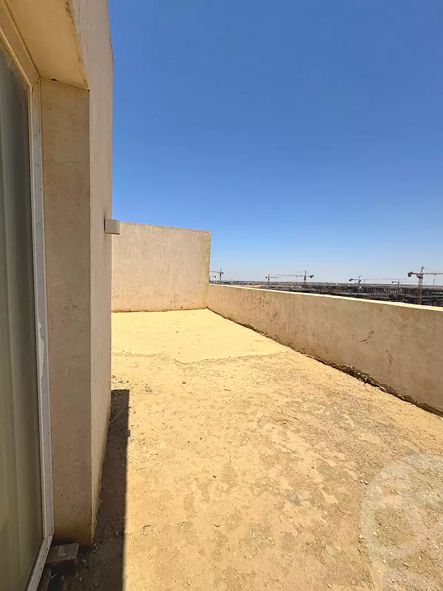 https://aqarmap.com.eg/ar/listing/7047357-for-sale-cairo-new-cairo-compounds-mwntn-fyw-y-syty-club-park-mountain-view-icity