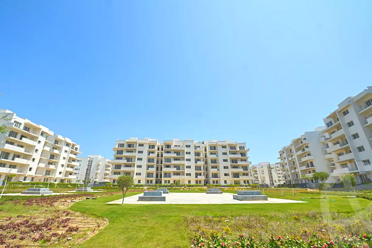https://aqarmap.com.eg/ar/listing/7047531-for-sale-north-coast-new-alamein-mntj-t-l-lmyn-ljdyd-kmbwnd-mzryn