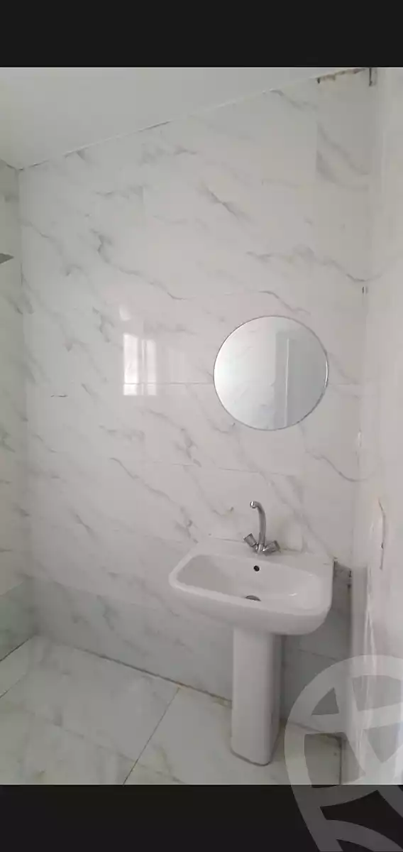 https://aqarmap.com.eg/ar/listing/7047731-for-rent-cairo-6th-of-october-el-ahyaa-neighborhood-1st-al-maahad