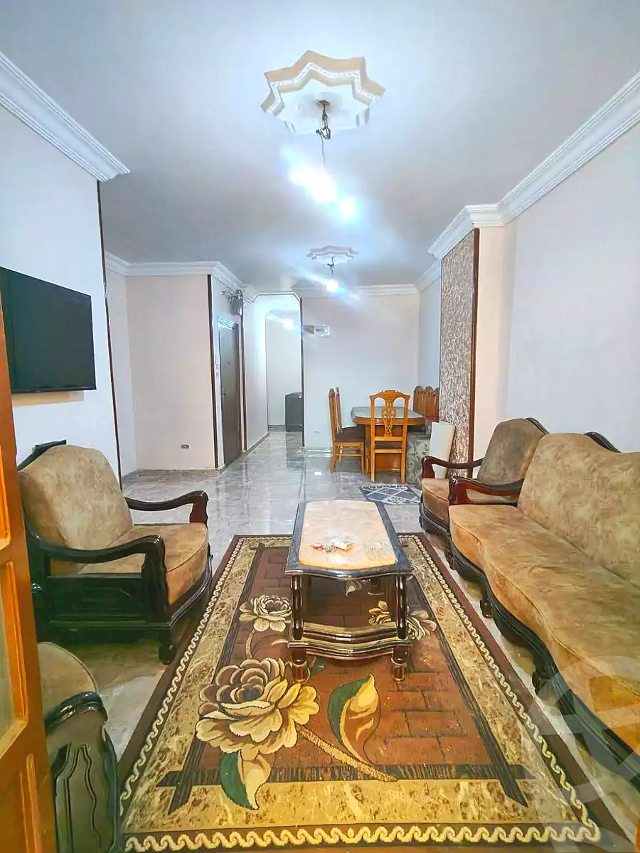 https://aqarmap.com.eg/ar/listing/7047819-for-sale-alexandria-el-asafra-l-sfr-bhry