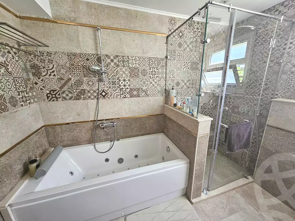 4 BR Twinhouse in Continental Residence, photo 35 of 36