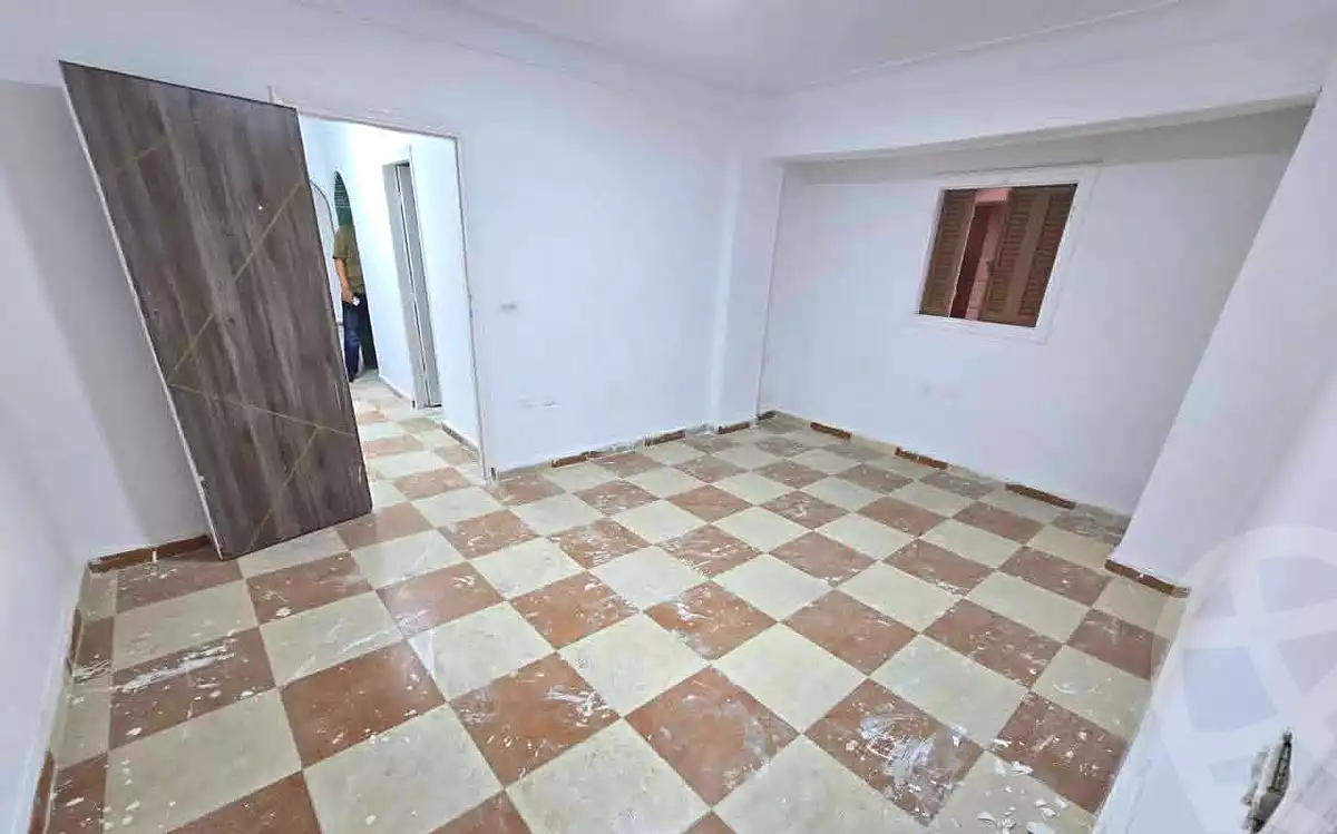 https://aqarmap.com.eg/ar/listing/7048175-for-rent-alexandria-al-agamy-lbytsh