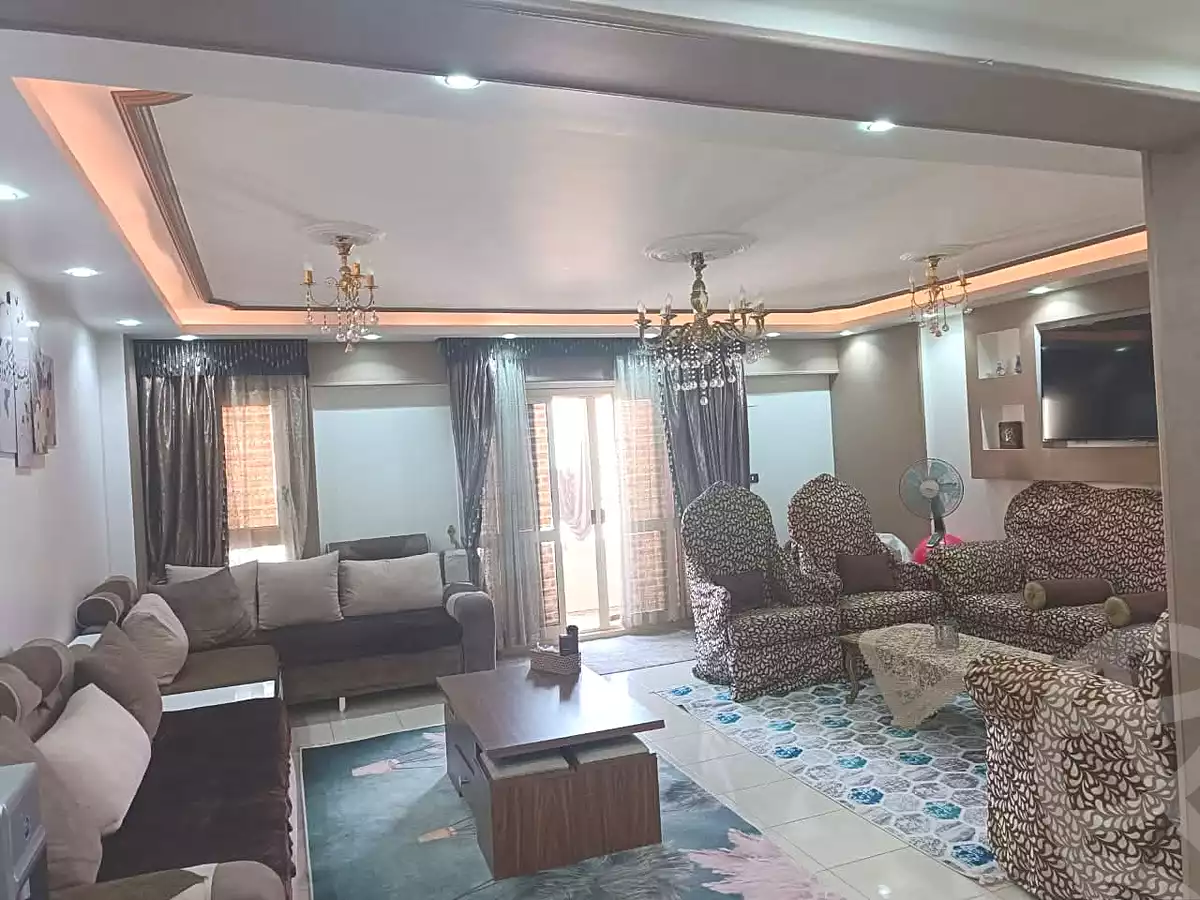 https://aqarmap.com.eg/ar/listing/7048264-for-sale-cairo-helwan-helwan-el-sharkeya-zaki-hawas-st