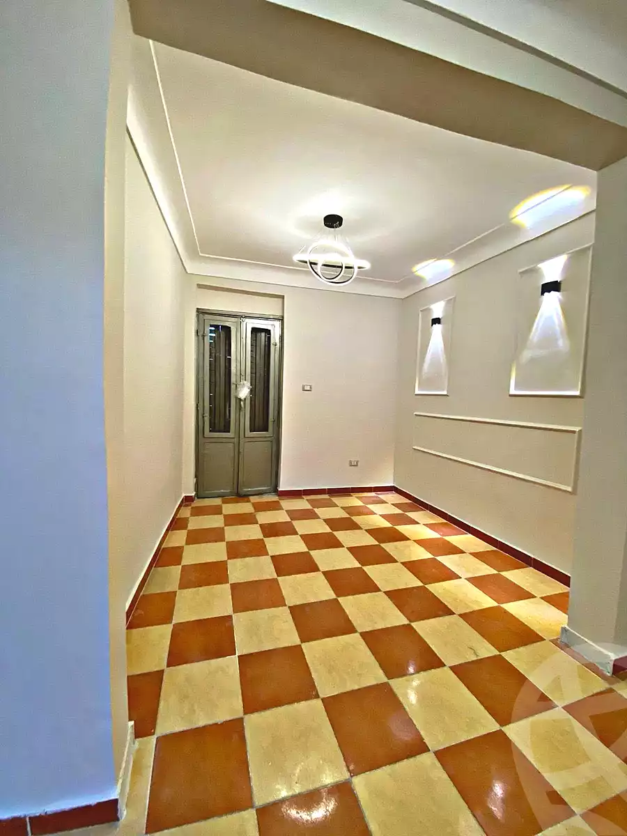 https://aqarmap.com.eg/en/listing/7048494-for-sale-alexandria-bw-qyr-street-16