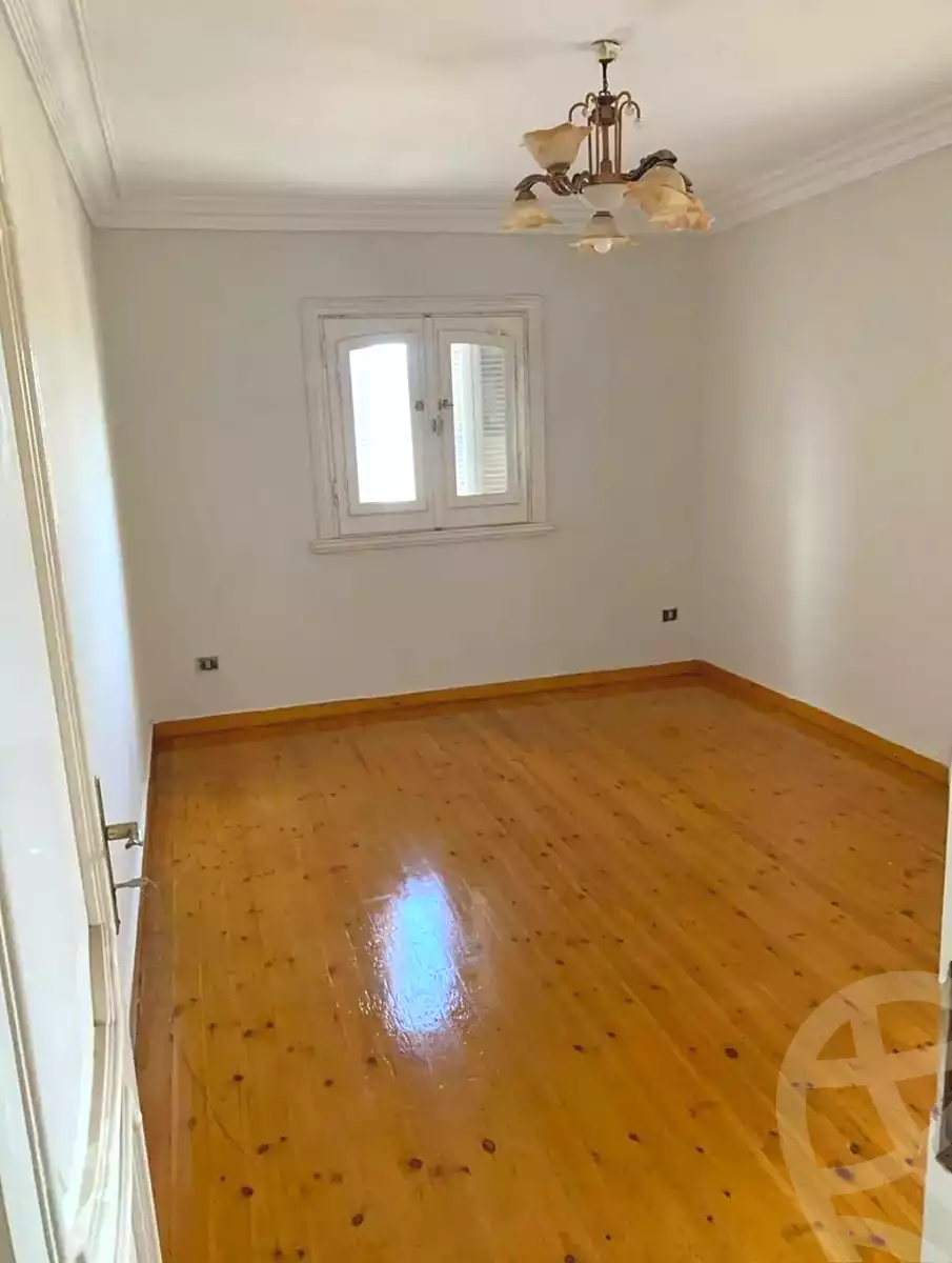 https://aqarmap.com.eg/en/listing/7048586-for-sale-alexandria-al-agamy-el-hanouvel