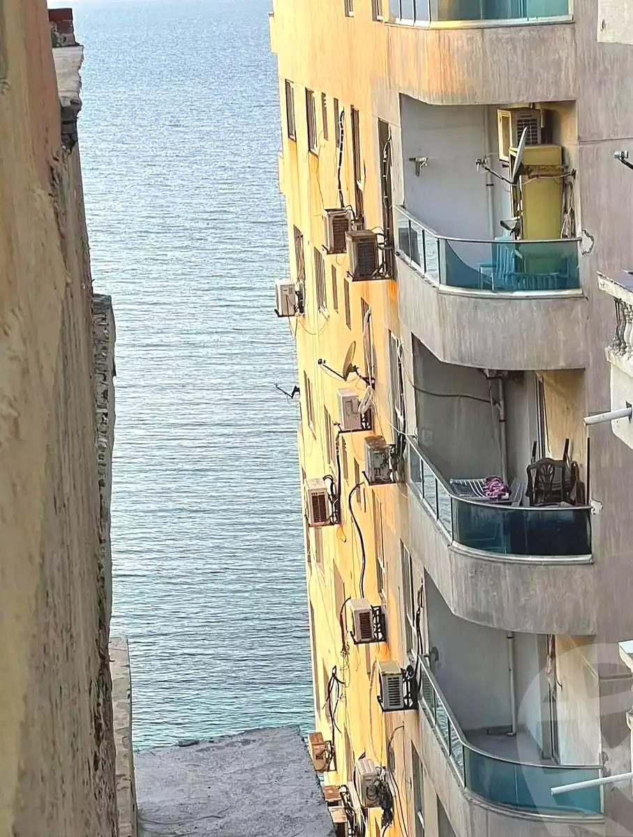 https://aqarmap.com.eg/ar/listing/7048619-for-sale-alexandria-sydy-bshr-tryq-ljysh