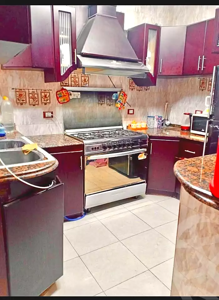 https://aqarmap.com.eg/ar/listing/7048641-for-sale-cairo-faisal-el-matbeaa-amr-ibn-al-aas-st