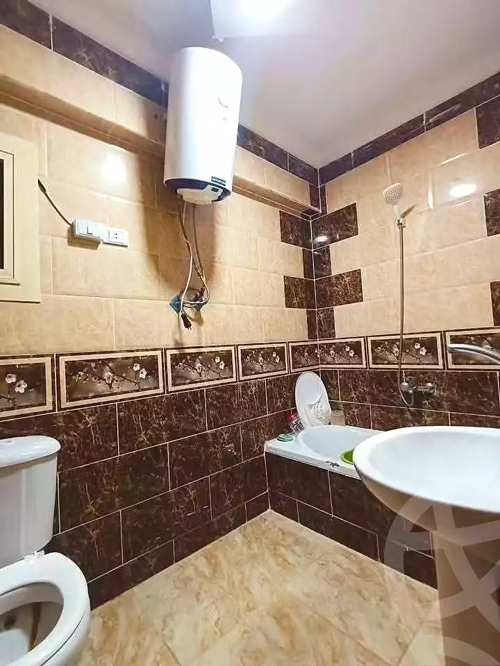 https://aqarmap.com.eg/ar/listing/7048720-for-sale-alexandria-al-agamy-lbytsh-bianchiii