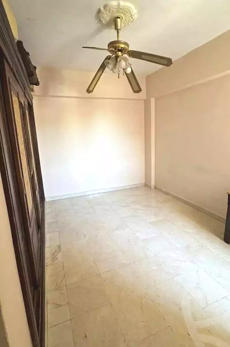 https://aqarmap.com.eg/en/listing/7048797-for-sale-alexandria-moharram-bey