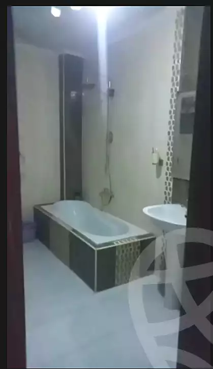 https://aqarmap.com.eg/ar/listing/7049150-for-sale-cairo-ain-shams-jsr-lswys-kamal-hegab-st