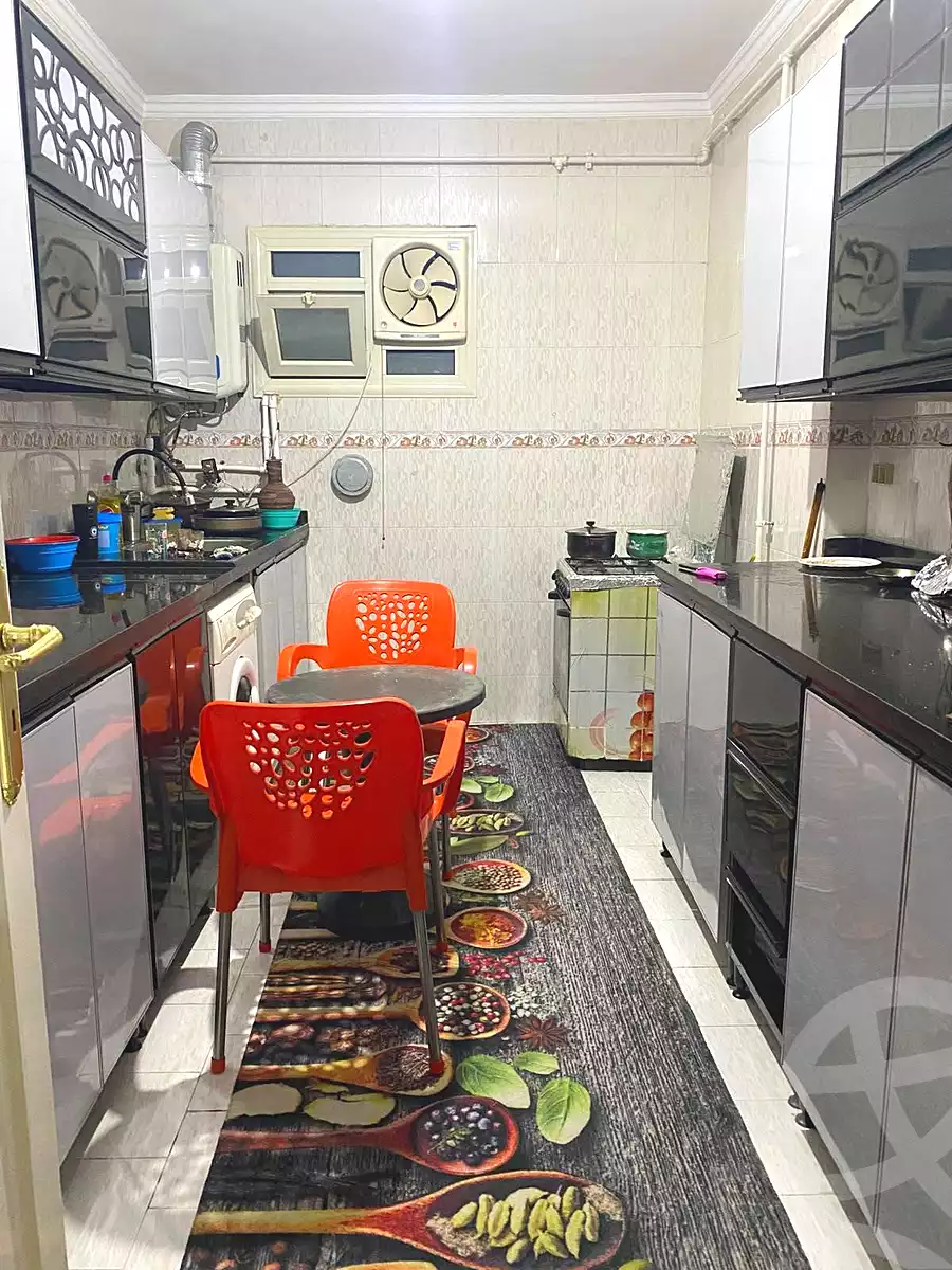 https://aqarmap.com.eg/ar/listing/7042480-for-sale-cairo-el-zaytun-lzytwn-lshrqy-toman-bai-st