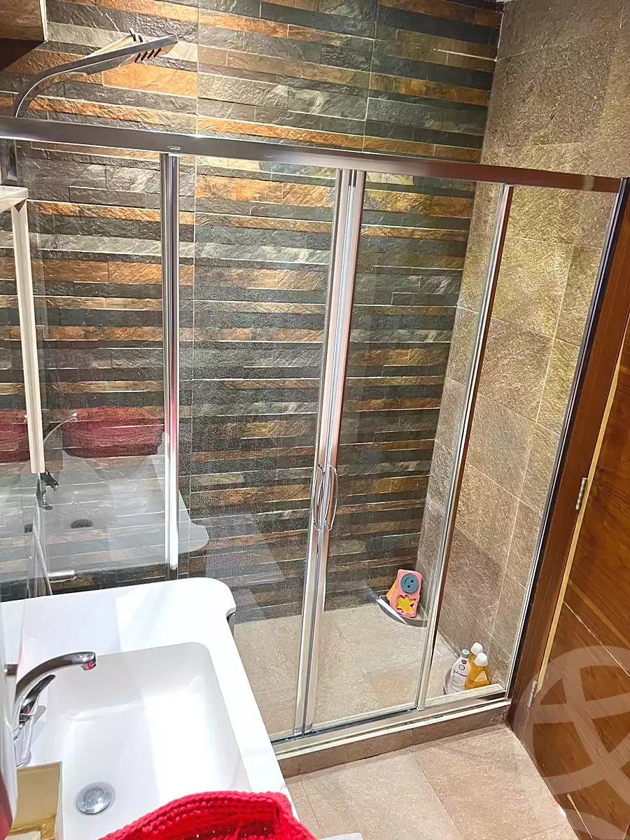 https://aqarmap.com.eg/ar/listing/7049488-for-rent-cairo-new-cairo-compounds-byljyw