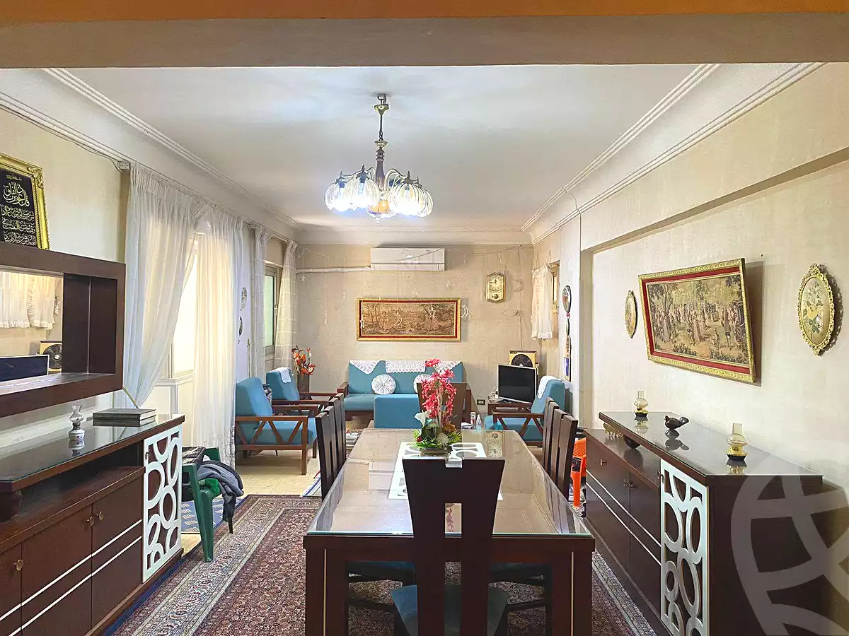 https://aqarmap.com.eg/en/listing/7049723-for-sale-alexandria-cleopatra-port-said-street