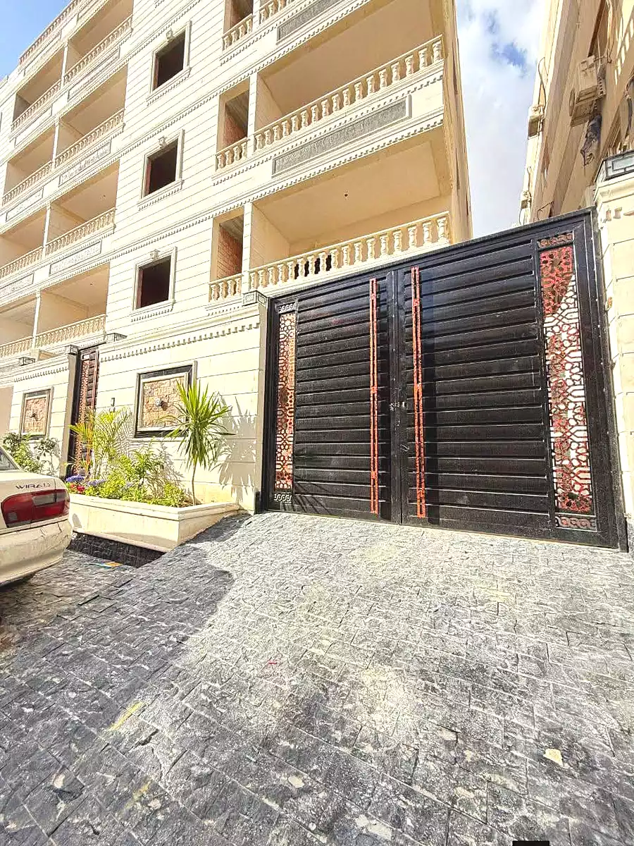 https://aqarmap.com.eg/ar/listing/7049792-for-sale-cairo-hadayek-el-ahram-mntq-b