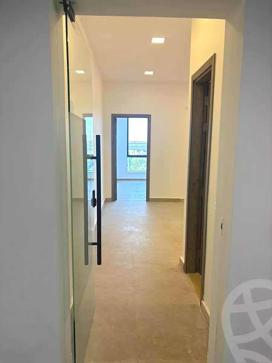 https://aqarmap.com.eg/en/listing/7049908-for-rent-cairo-new-cairo-compounds-lakeview-residence
