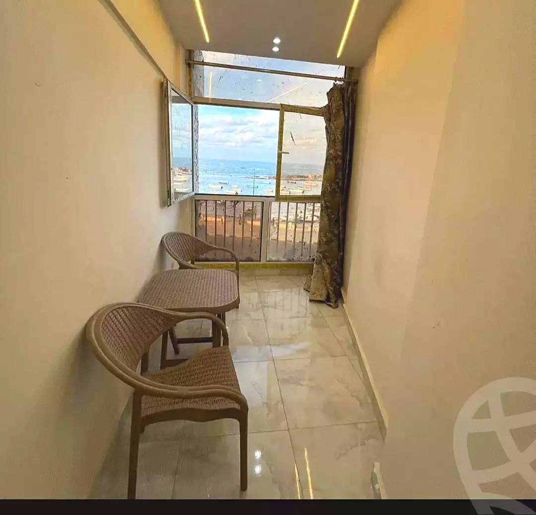 https://aqarmap.com.eg/ar/listing/7050051-for-sale-alexandria-miami-el-gaish-rd-st