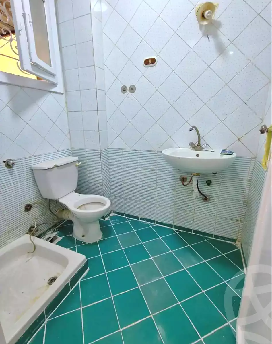 https://aqarmap.com.eg/en/listing/7050127-for-sale-alexandria-al-agamy-shataa-el-nakheel