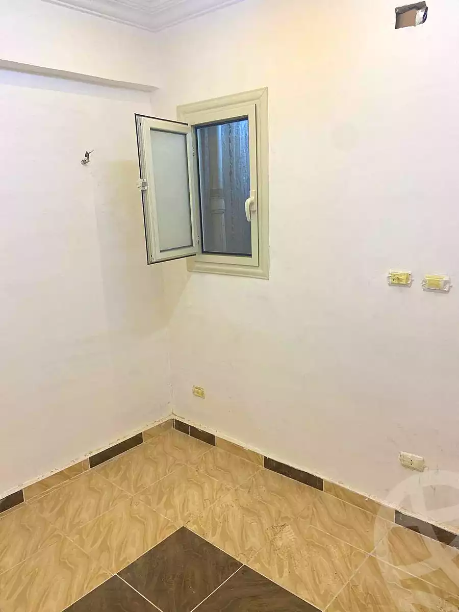https://aqarmap.com.eg/en/listing/7050217-for-sale-alexandria-sydy-bshr-sydy-bshr-bhry-gamal-abd-el-nasir-st