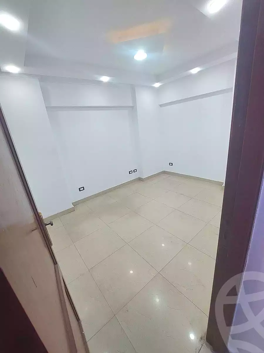 https://aqarmap.com.eg/ar/listing/7050232-for-rent-alexandria-el-mandara-shr-jml-bd-lnsr