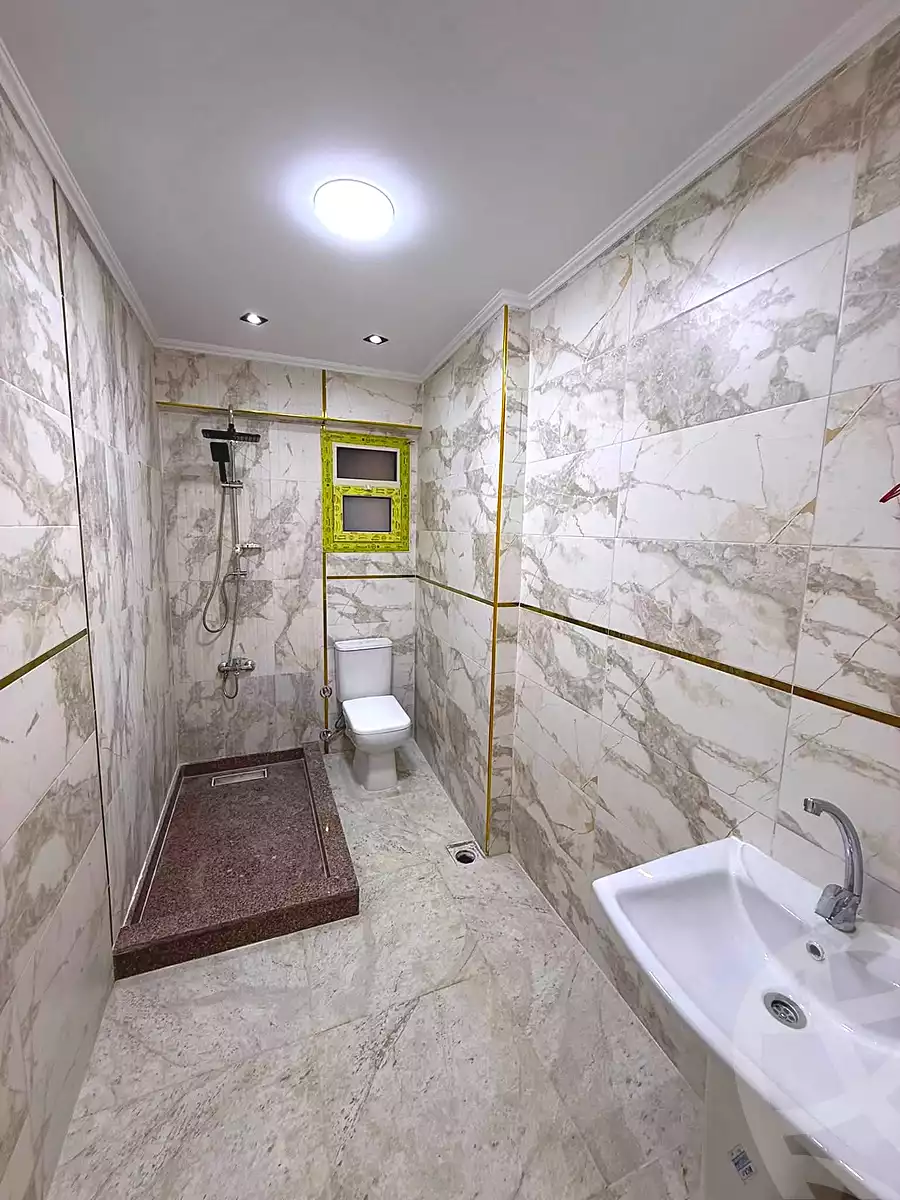 https://aqarmap.com.eg/en/listing/7050262-for-sale-alexandria-sydy-bshr-sydy-bshr-bhry-street-15