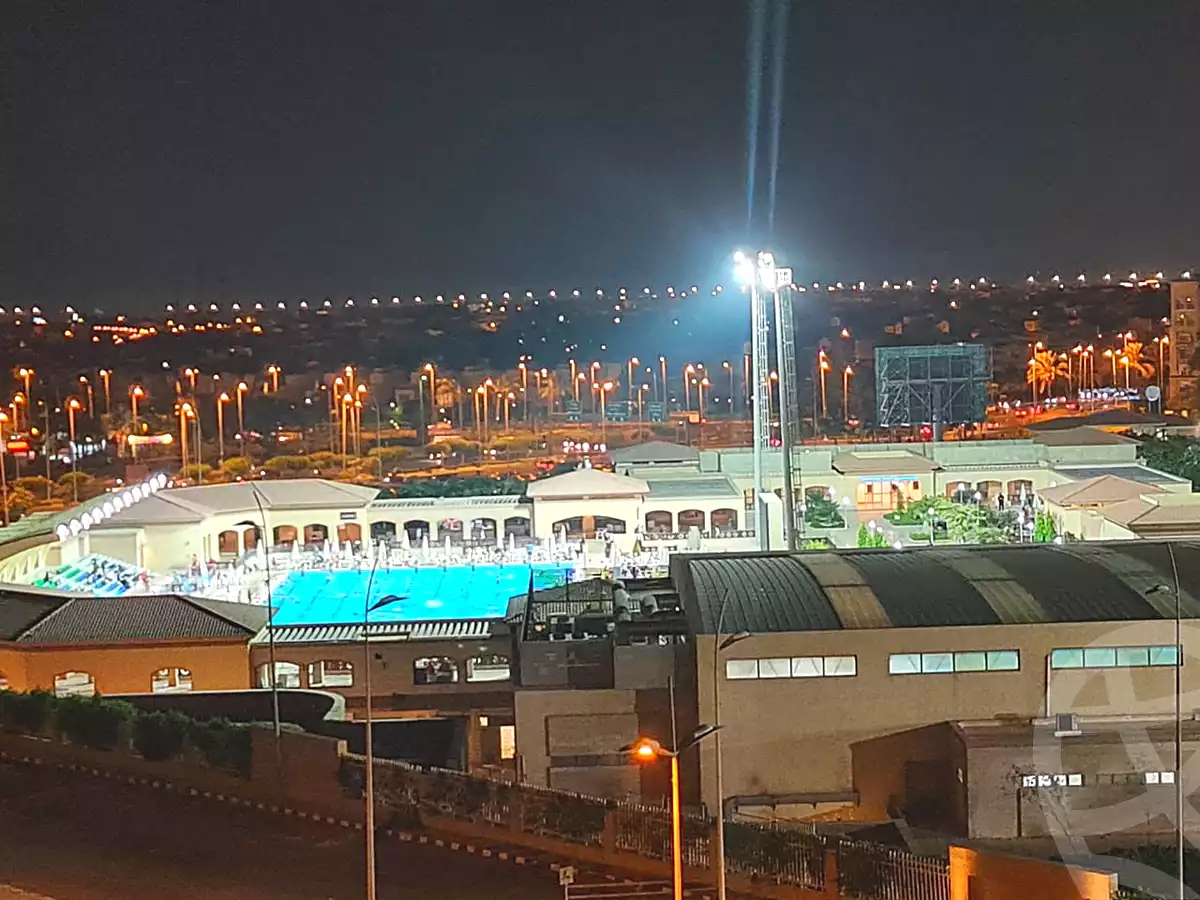 شقة بـ٥ غرف نوم في مدينتي، صورة ١٠ من ١١
