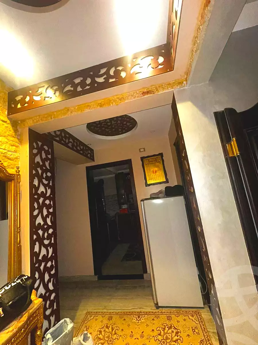 https://aqarmap.com.eg/ar/listing/7050486-for-sale-cairo-helwan-helwan-el-sharkeya-heidar-st