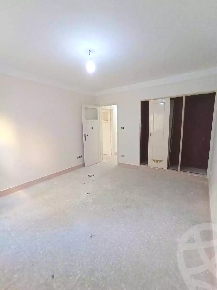 https://aqarmap.com.eg/ar/listing/7050480-for-sale-alexandria-al-agamy-el-hanouvel-el-zahraa-city-st