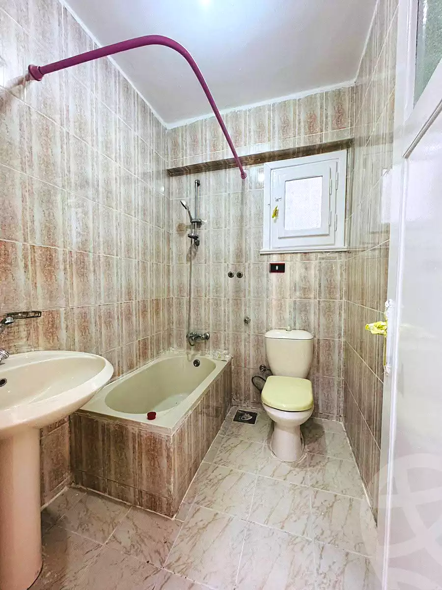 https://aqarmap.com.eg/ar/listing/7050748-for-sale-alexandria-al-agamy-shataa-el-nakheel