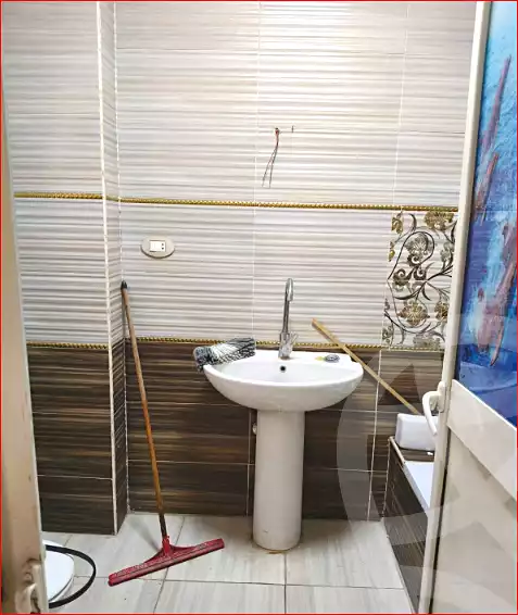 https://aqarmap.com.eg/ar/listing/7050993-for-sale-cairo-helwan-el-masaken-el-iqtsadeyah-ahmed-badawy-st