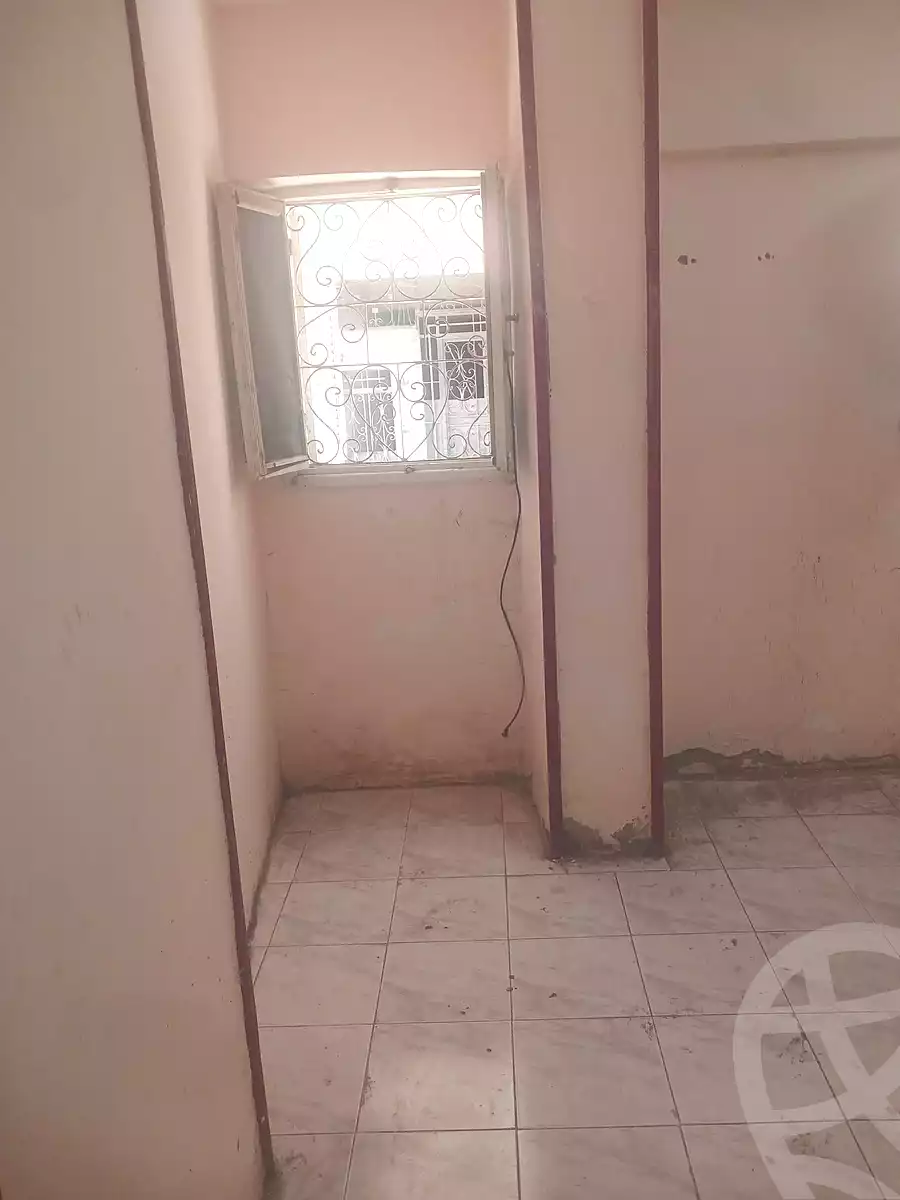 https://aqarmap.com.eg/en/listing/7042629-for-sale-alexandria-al-agamy-el-hanouvel