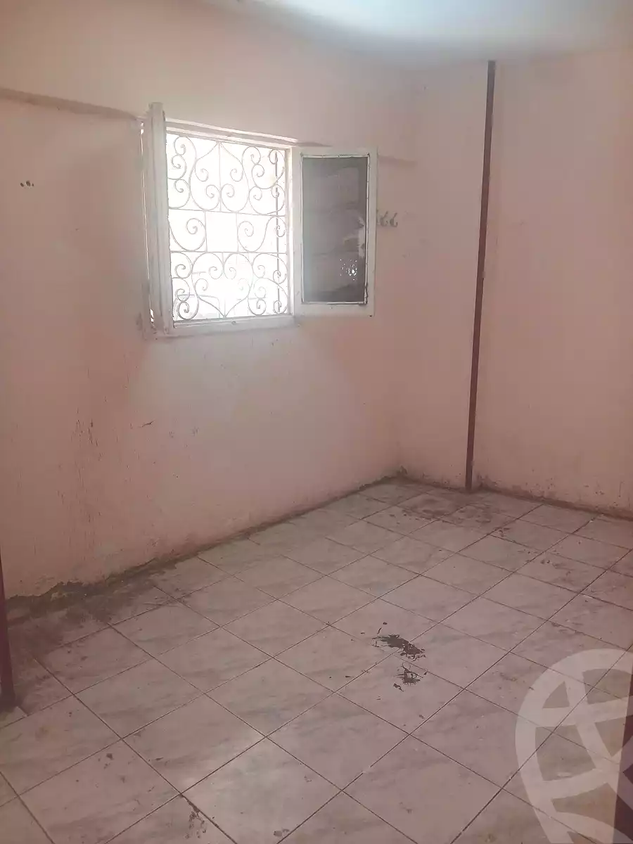 https://aqarmap.com.eg/en/listing/7042629-for-sale-alexandria-al-agamy-el-hanouvel